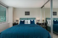 Gorgeous 5 Star Location 2 Min to Brighton Beach Hotels in Brighton & Hove