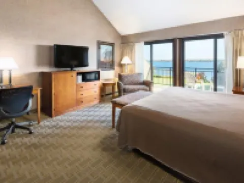 Arrowwood Resort Hotel and Conference Center - Alexandria Hotels in La Grand Township