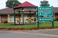 Quality Inn Carriage House Hotels in East Wagga Wagga