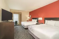La Quinta Inn & Suites by Wyndham Smyrna TN - Nashville Hotels in Smyrna