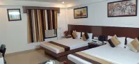 Hotel Su Shree Continental 5 Minutes Walk from New Delhi Railway Station