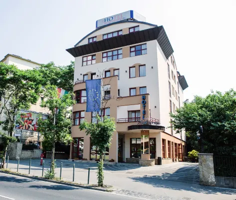 Hotel Mediterran Hotels in Budaors