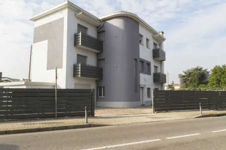 B2in Suite & Office Отели в г. Треццо-суль-Адда