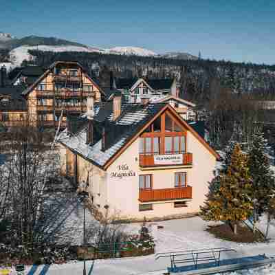 Aplend Vila Magnolia - Tatry Card V Cene Hotel Exterior