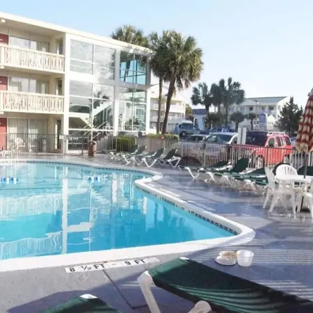 Oceanfront Viking Motel