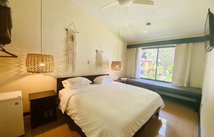 Hotel Mango Airport
