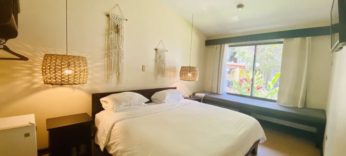 Hotel Mango Airport Hotels in Alajuela