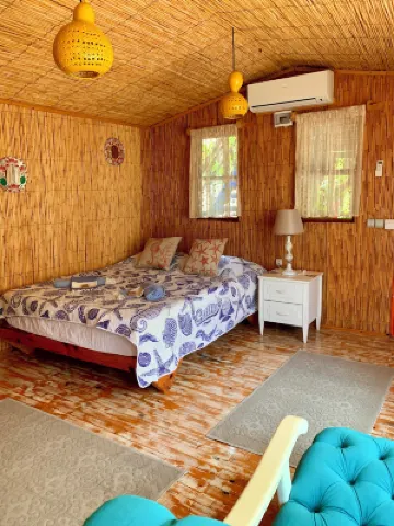 Turan Hill Lounge Hotels near Kabak Valley