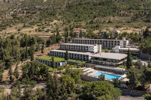 Amalia Hotel Delphi Hotels in Eptalofos