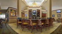 密爾沃基西北會議中心希爾頓花園酒店 - 酒吧