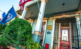Hostel Auberge Nola