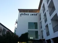 Sukwimol Place Các khách sạn gần Cung điện Chan