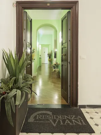 Residenza Viani Guest House Отели рядом с достопримечательностью «Le Scalinate - La Spezia»