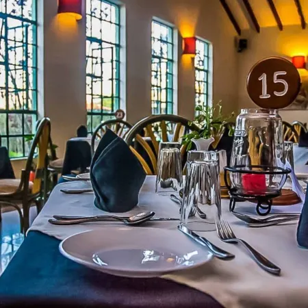 Maanzoni Lodge