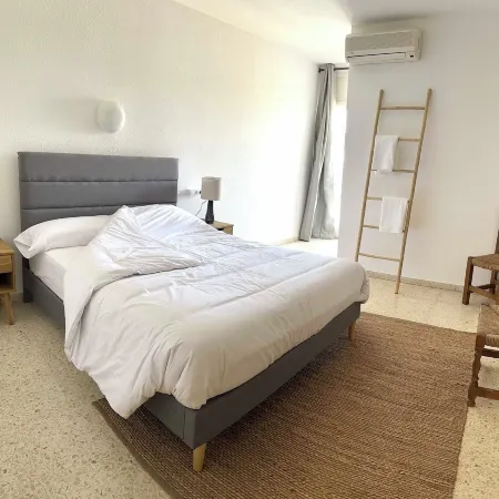 Hostal SolFina