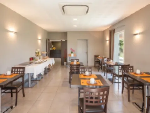 Hotel Alienor Hotels in Langon
