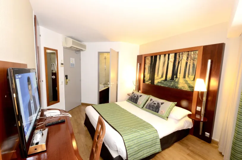 Green Hotels Confort Paris 13