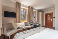 Hotel Batory - parking