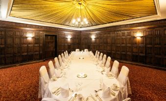 Mercure York Fairfield Manor Hotel