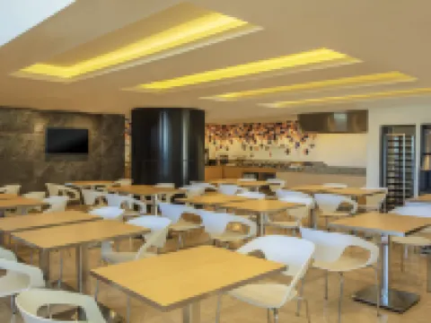 フィエスタ イン エクスプレス ケレタロ コンスティトゥジェンテス ケレタロのホテル