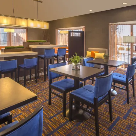 Courtyard Grand Rapids Airport