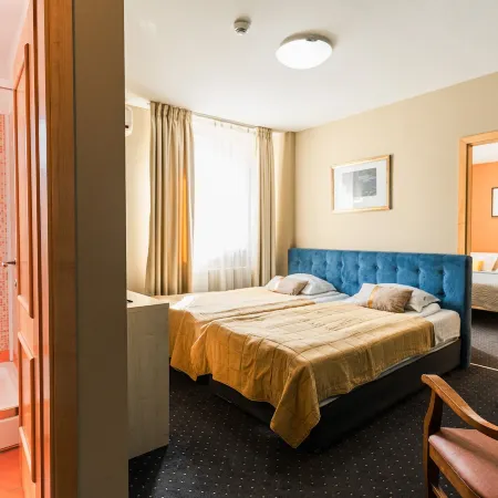 Hotel Pacific