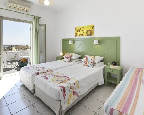 Nissos Thira Hotels in Santorini