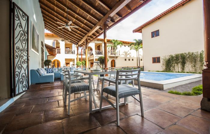 Hotel Plaza Marbella Granada