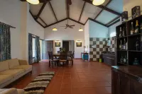 E and G Green Court Hotels in Gondedumala