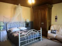 Au Jardin Fleuri Hotels in Mazières-en-Gâtine