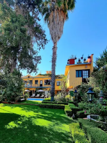 Hacienda de las Flores