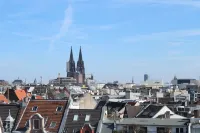Hotel Lasthaus am Ring- Cologne City - Kitchens