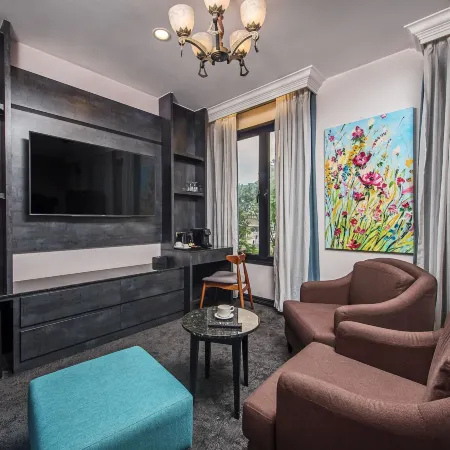 Hako Hotel JBCC Отели рядом с достопримечательностью «Таможенный комплекс Султана Искандара»