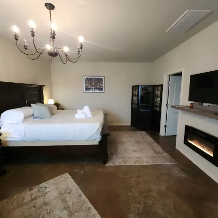 Unit 1 Chianti Central Tuscan Wine Retreat Отели рядом с достопримечательностью «Грейп Крик Вайнярдс»