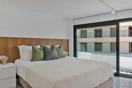 Phaedrus Living Alkminis Seaview Suites Litore