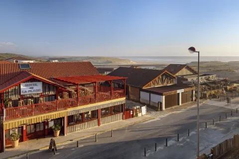 호텔 드 라 플라주 생-줄리엥-엥-보른