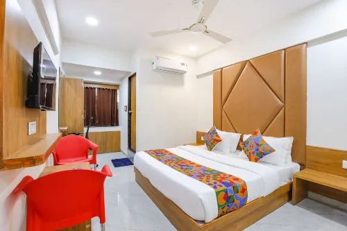 FabHotel Crystal I - Gandhinagar