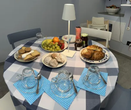 B&B Borgo Saludecio Rooms Отели в г. Монтегридольфо