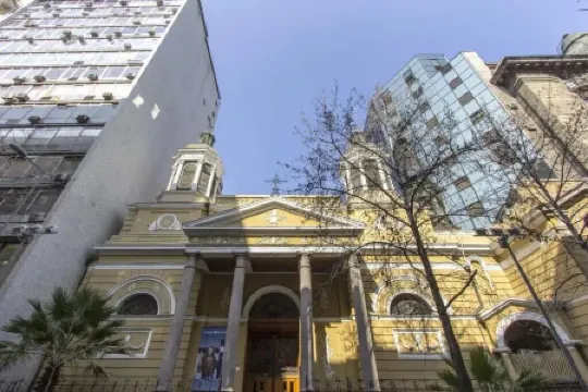 Hotel Libertador Отели рядом с достопримечательностью «Музей Сан-Франциско»