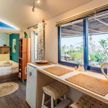 Chic Loft with Roof Garden and Panoramic View