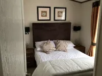 Newquay Haven caravan 42x14 with Ocean Views Hotels in New Quay