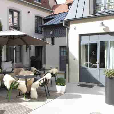 Hôtel Quatorze Hotel Exterior