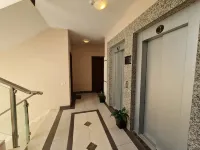 다이아몬드 홀리데이 아파트먼트 블로레