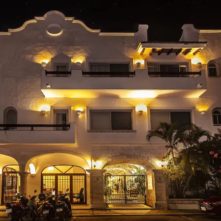 Fabiola Condo Hotel