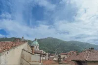 Luini 7 by Rent All Como