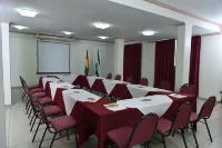 Hotel Continental Park - ที่มีบาร์