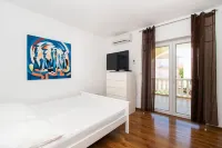 Apartments Kendes