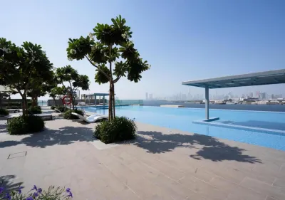 Maison Privee - Trendy Apt on the Creek with Superb Dubai Skyline Vw Hotels near Al Saad Home Dubai Nadd Al Hamar