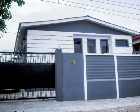 House 2 Guest House Hotels in Mushin