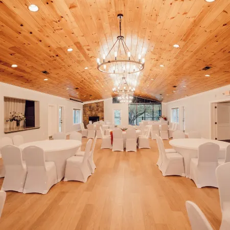 Tremont Lodge & Resort